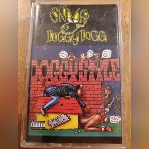 Vintage 1993 Snoop Doggy Dogg Doggystyle Cassette Death Row Records Colorful Art